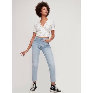 Levi’s Wedgie Icon Jeans